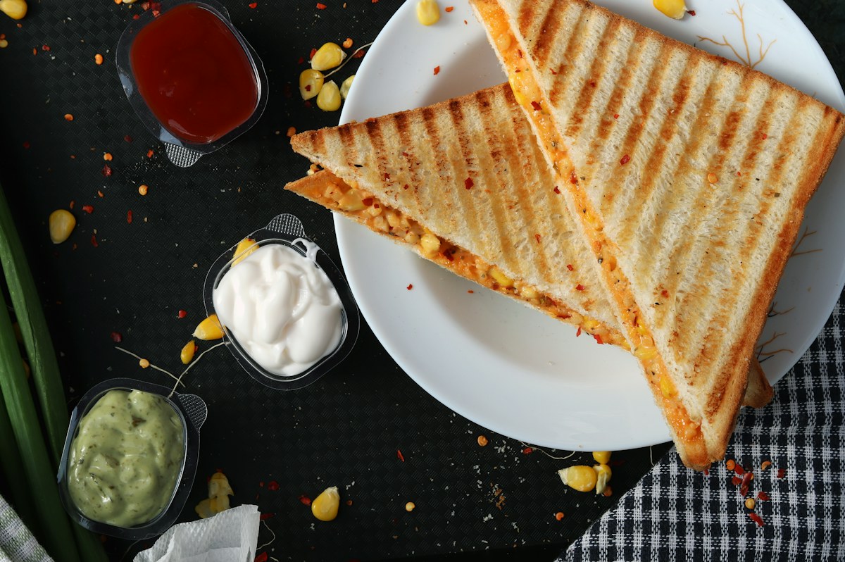 Sample stock photograph of toasted sandwiches; replace with an approved Havana Nightz photo.